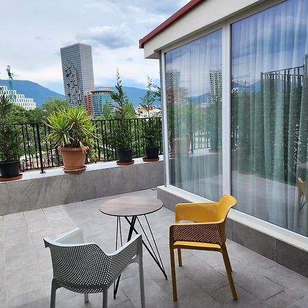 Penthouse With A City View Tirana Exterior photo