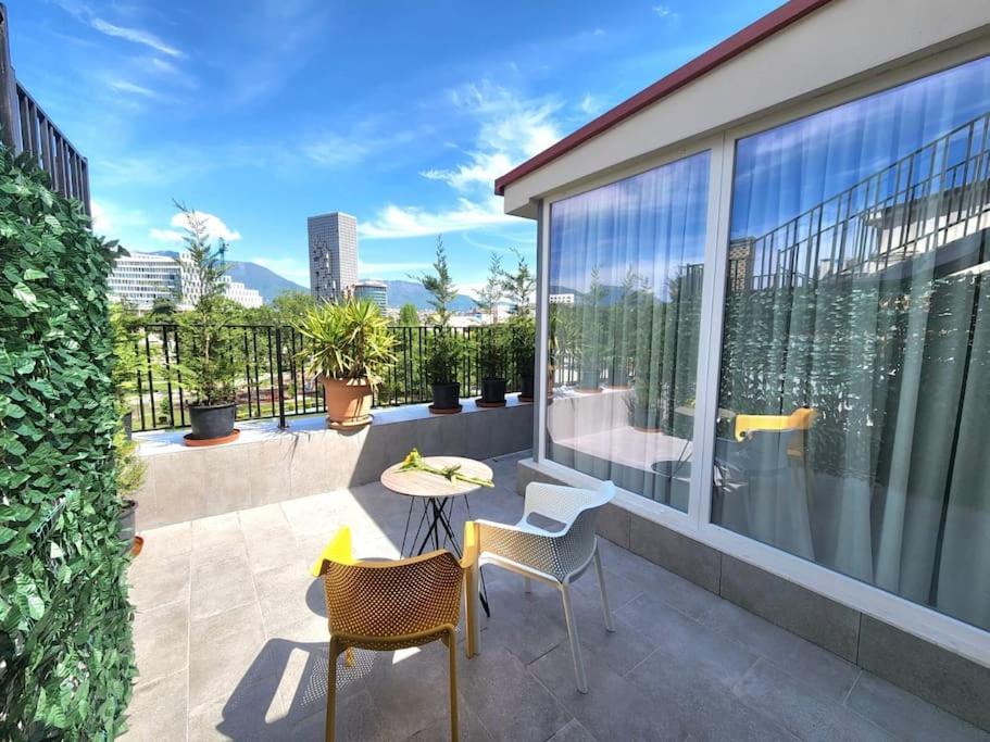 Penthouse With A City View Tirana Exterior photo